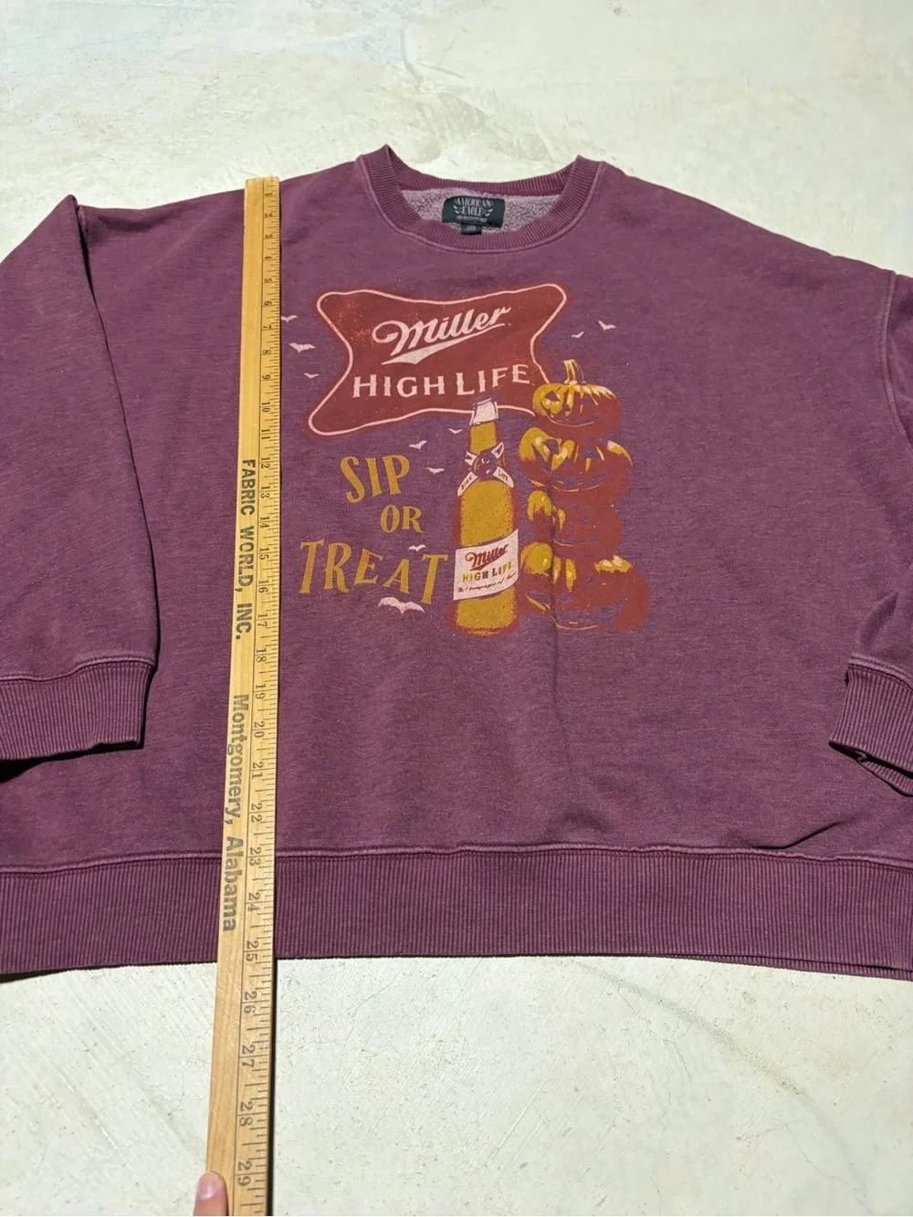 American Eagle Halloween shop Maroon Crewneck Sweatshirt pumpkin miller large